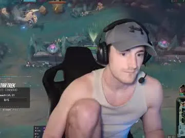 flirtsxxx – webcam model profile photo Image 3