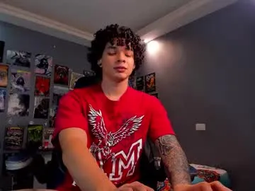 iamsomeone1234 – webcam model profile photo Image 19