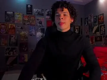 iamsomeone1234 – webcam model profile photo Image 5