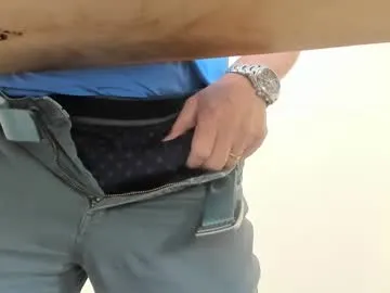 your_priya_77 – webcam model profile photo Image 2