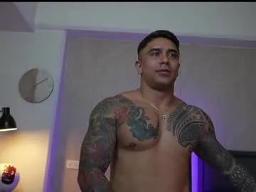 AdelineFox – webcam model profile photo Image 11