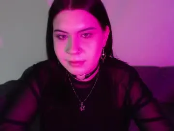 iamsomeone1234 – webcam model profile photo Image 3