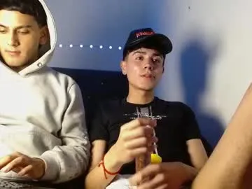 LaylaWoods – webcam model profile photo Image 11