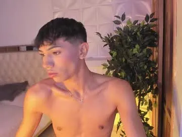 cw1ss – webcam model profile photo Image 10