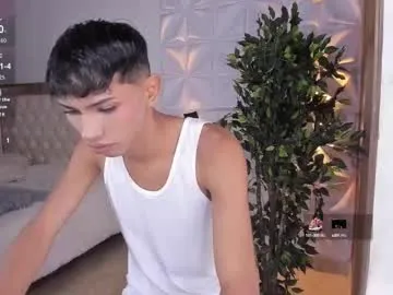 cw1ss – webcam model profile photo Image 8