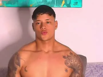 lolaa_darling – webcam model profile photo Image 5