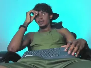 brownboy6999 – webcam model profile photo Image 4