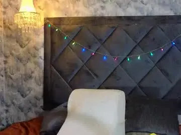 NaiomiLane – webcam model profile photo Image 10