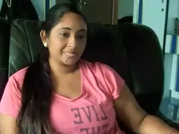 mae_nathan – webcam model profile photo Image 19