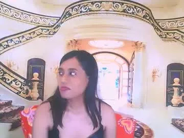 sofiakhanxo – webcam model profile photo Image 5