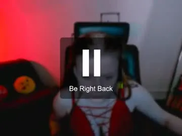 MiaKorz – webcam model profile photo Image 2