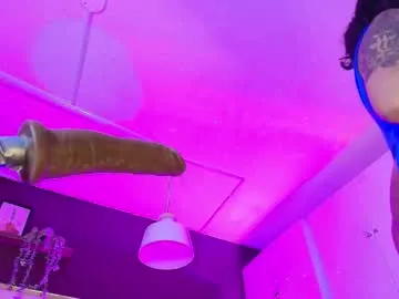 puneripiya – webcam model profile photo Image 16