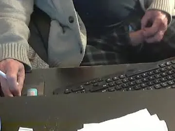 islandduke – webcam model profile photo