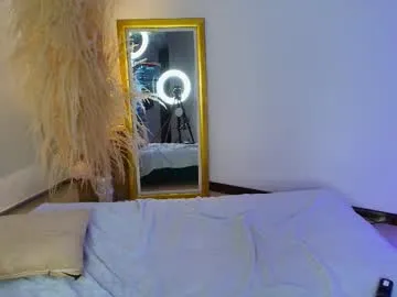 my_eyes_higher – webcam model profile photo Image 16