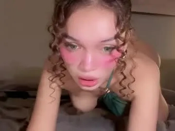 cori_paige – webcam model profile photo Image 14