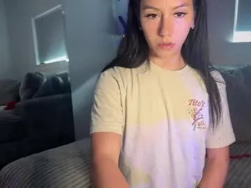 mochasins_ – webcam model profile photo Image 12