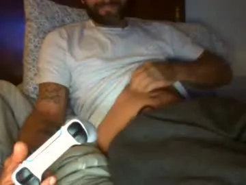 emilywarren296 – webcam model profile photo Image 5