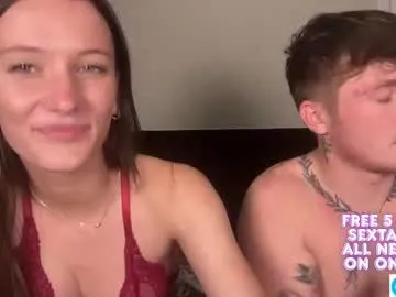 roxy_santos__ – webcam model profile photo Image 15