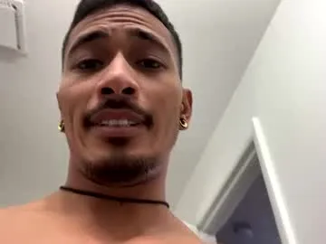 EmiliaWalker – webcam model profile photo Image 12