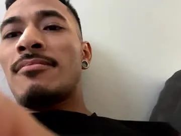 EmiliaWalker – webcam model profile photo Image 7