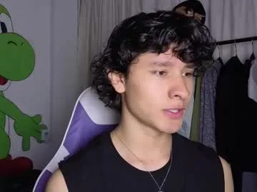 MarianaSaavedra – webcam model profile photo Image 8