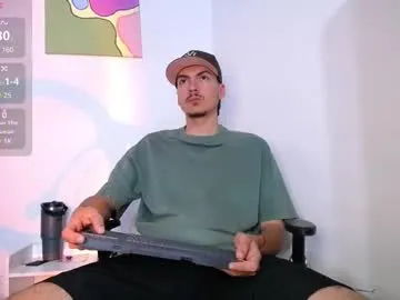 Isabella – webcam model profile photo Image 9