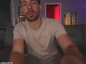 Seline – webcam model profile photo Image 10