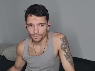 CarolineCouls – webcam model profile photo Image 10