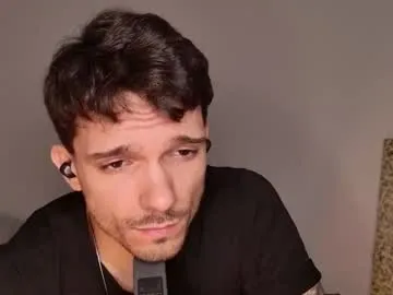 CarolineCouls – webcam model profile photo Image 17