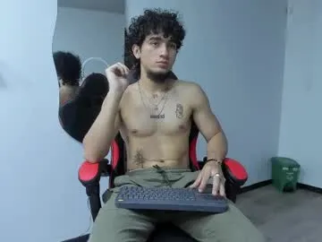 dovia – webcam model profile photo Image 8