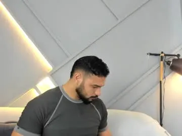 lucyheifer – webcam model profile photo Image 5