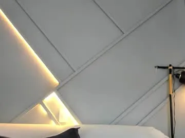 lucyheifer – webcam model profile photo Image 6