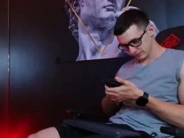 MadisonCarie – webcam model profile photo Image 2