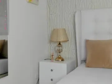 cori_paige – webcam model profile photo Image 10