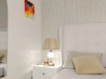 cori_paige – webcam model profile photo Image 2