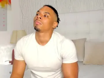 cori_paige – webcam model profile photo Image 4