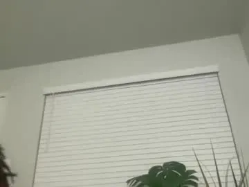 pureannuals – webcam model profile photo Image 7