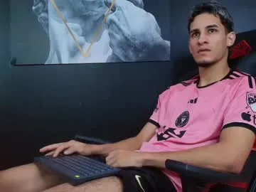 alissa_wxw – webcam model profile photo Image 3