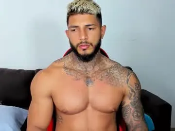 iamsomeone1234 – webcam model profile photo Image 11