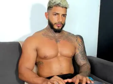 iamsomeone1234 – webcam model profile photo Image 8