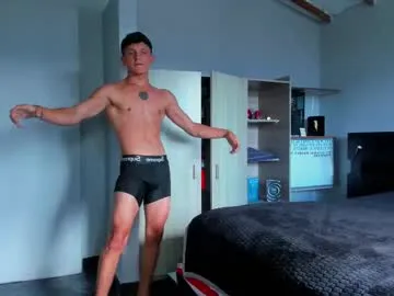 flirtsxxx – webcam model profile photo Image 8