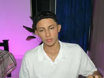 CameronGibbs – webcam model profile photo Image 14