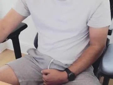 sunflower_28 – webcam model profile photo Image 14