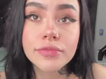 beaute_fatale – webcam model profile photo Image 8