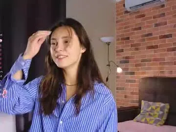 DianeVoss – webcam model profile photo Image 6