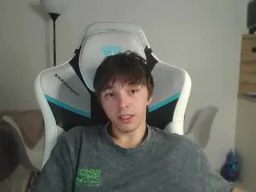 ChloeMilles – webcam model profile photo Image 11