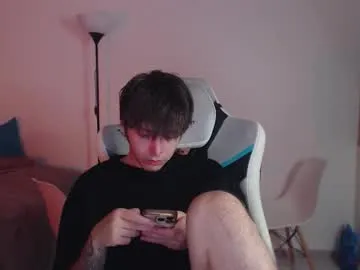 ChloeMilles – webcam model profile photo Image 14