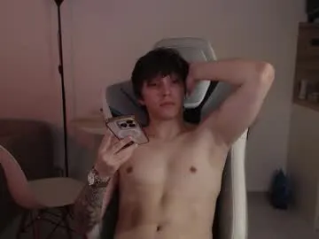 ChloeMilles – webcam model profile photo Image 15