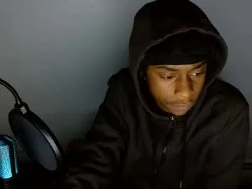 jaycrashout – webcam model profile photo