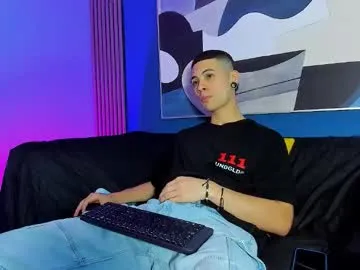 delilah_blazee – webcam model profile photo Image 10